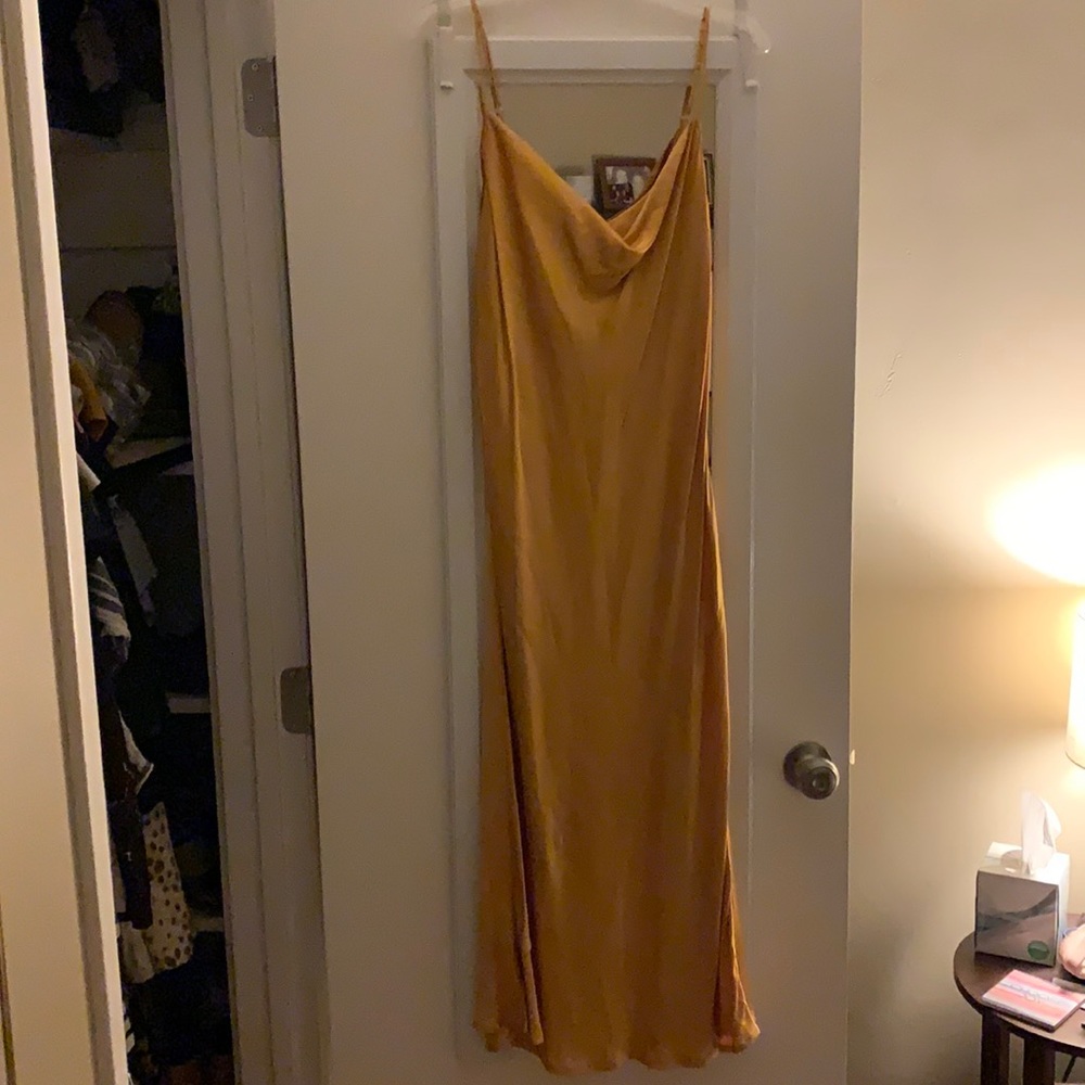 Park & Fifth Kingston Dress size XL Canary Satin